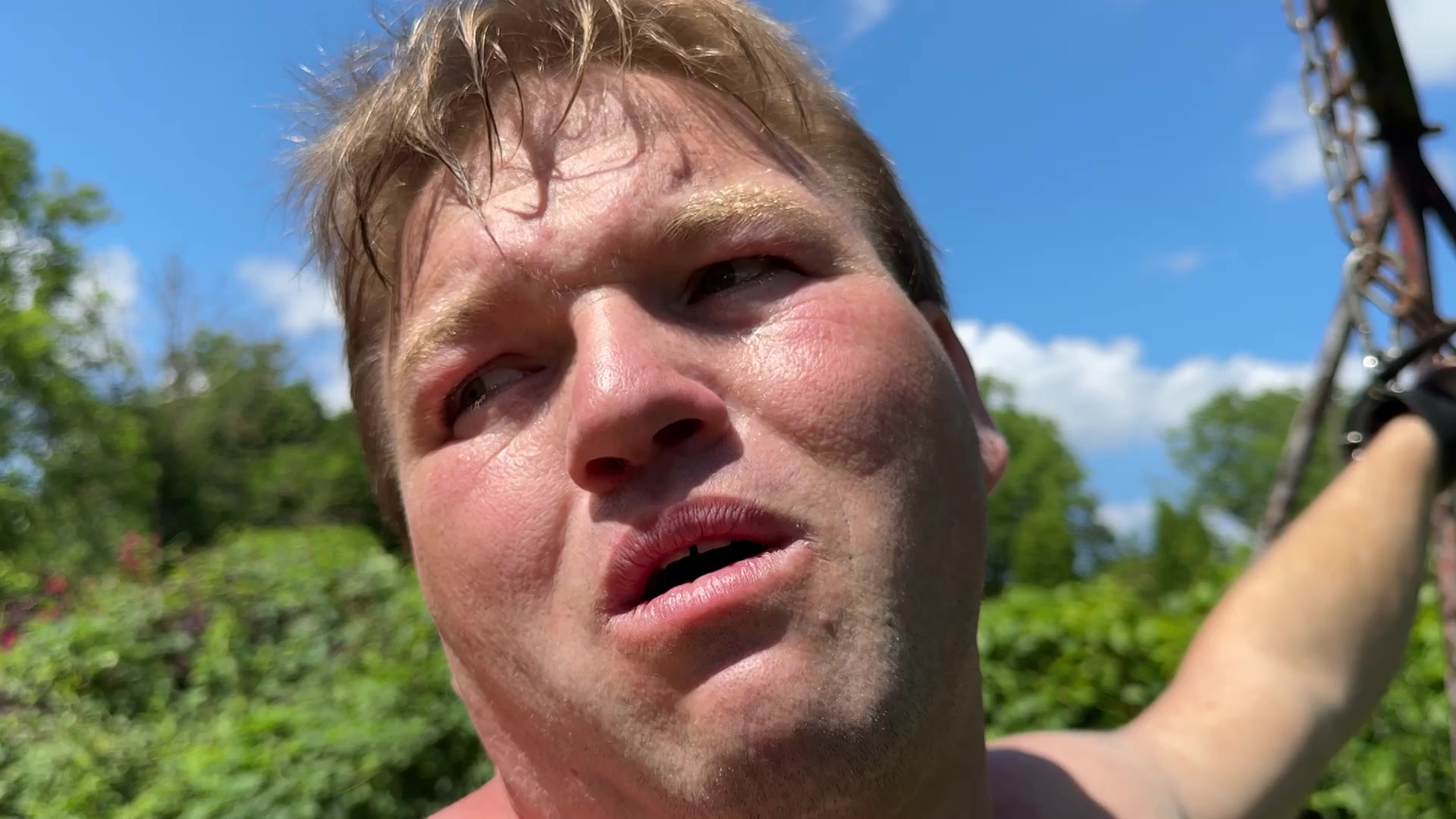 Poor sub gets whipped by leather domina outdoor